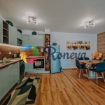 Дава се под наем Тристаен апартамент в Варна, Център - 110 кв.м за 1176.57 € - Снимка #1