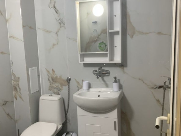 Дава се под наем Двустаен апартамент в Свиленград - 60 кв.м за 316.2 € - Снимка #1