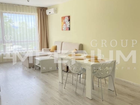 Дава се под наем Двустаен апартамент в Варна, Аспарухово - 50 кв.м за 663 € - Снимка #1