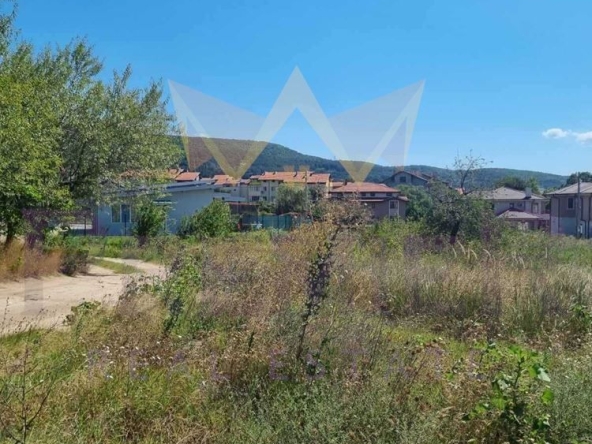 Парцел в Аксаково - 1032 кв.м за 49 €/кв.м - Снимка #1