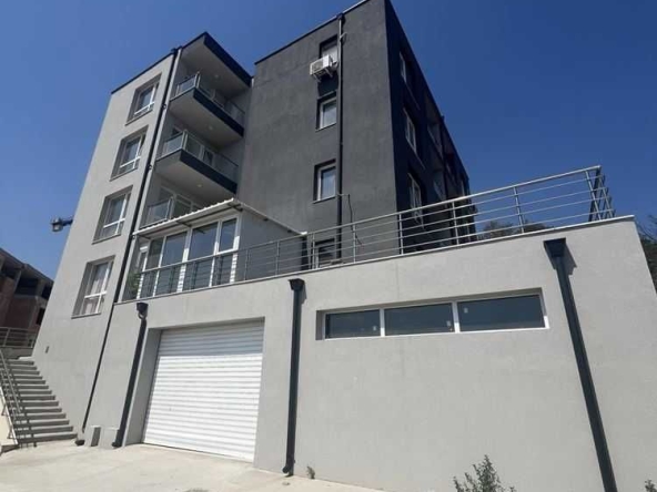 Двустаен апартамент в Варна, Възраждане 3 - 61 кв.м за 1004 €/кв.м - Снимка #1
