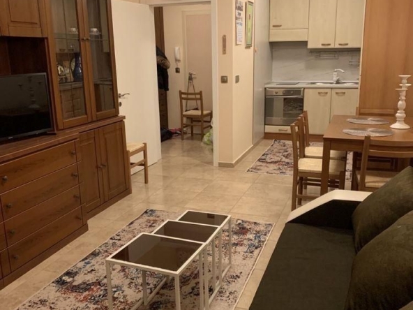 Дава се под наем Двустаен апартамент в Варна, Бриз - 68 кв.м за 698.19 € - Снимка #1