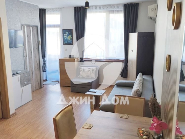 Двустаен апартамент в Свети Влас - 60 кв.м за 804 €/кв.м - Снимка #1