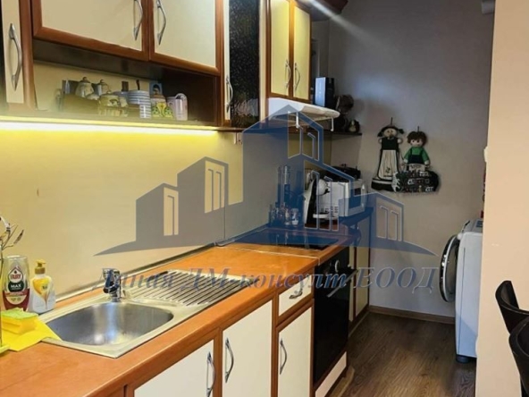 Къща в Шумен, Военно училище - 110 кв.м за 951 €/кв.м - Снимка #1