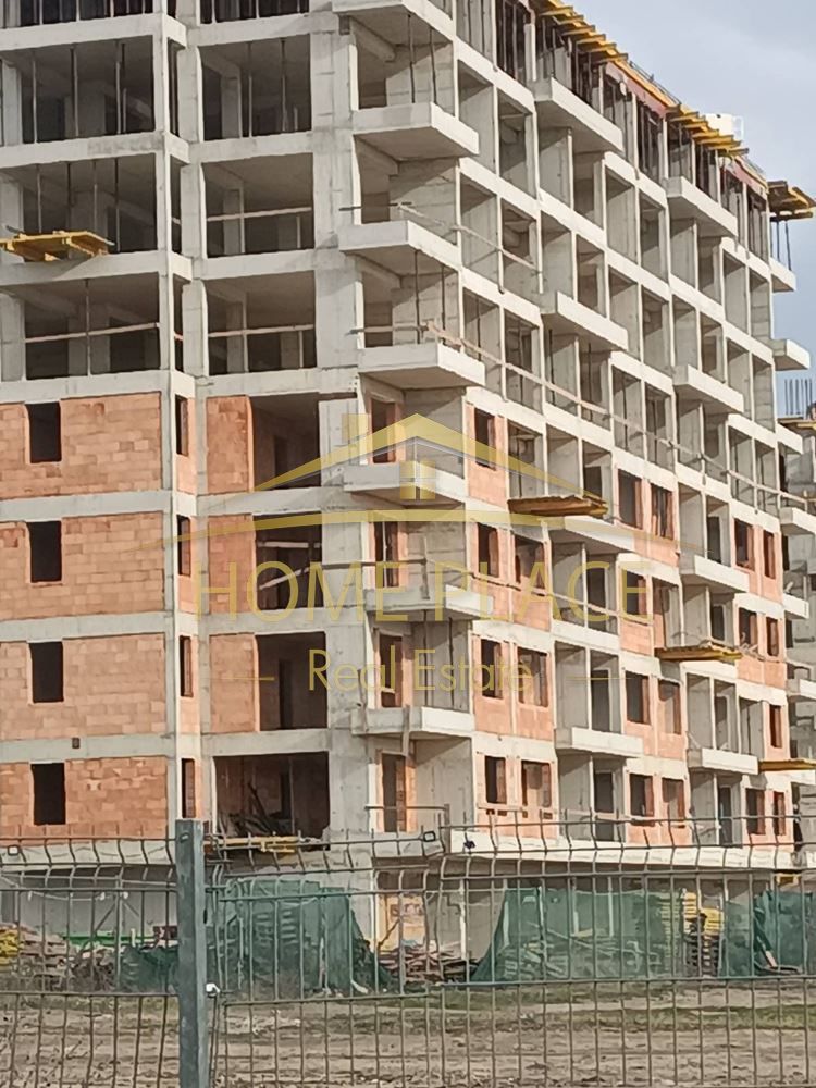 Двустаен апартамент в Варна, Владислав Варненчик - 62 кв.м за 905 €/кв.м - Снимка #1