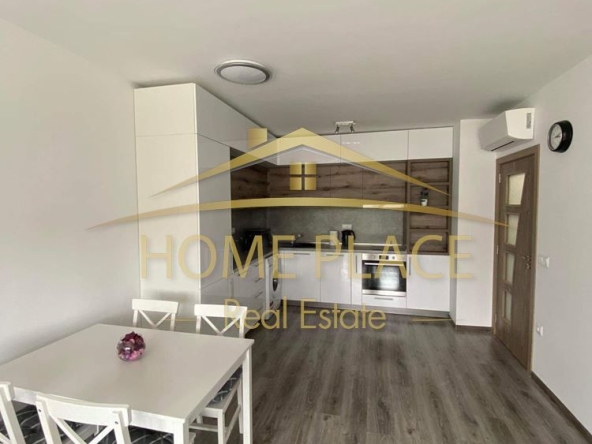 Дава се под наем Двустаен апартамент в Варна, Младост 1 - 60 кв.м за 488.58 € - Снимка #1