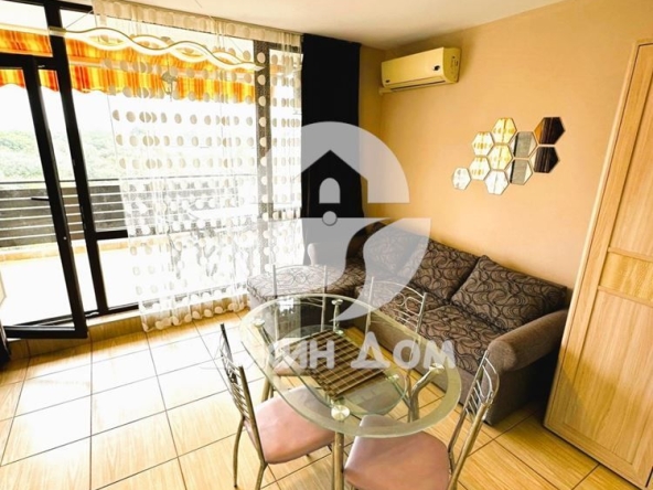 Двустаен апартамент в Несебър - 61 кв.м за 1312 €/кв.м - Снимка #1