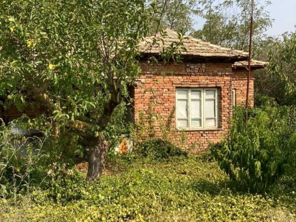 Къща в с. Писарово, Област Добрич - 45 кв.м за 136 €/кв.м - Снимка #1