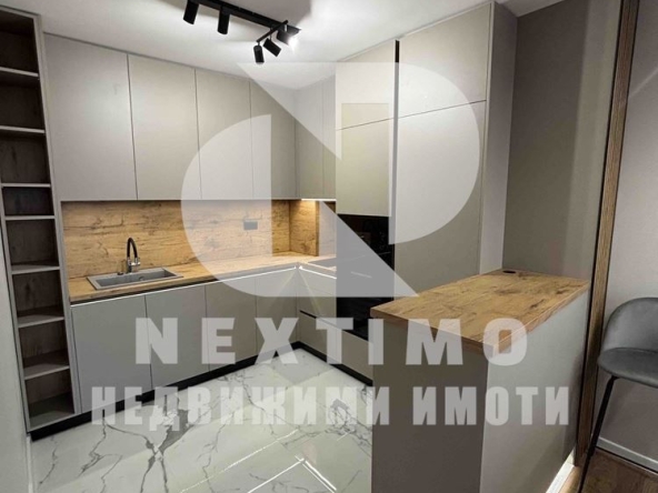 Тристаен апартамент в Пловдив, Тракия - 105 кв.м за 923 €/кв.м - Снимка #1