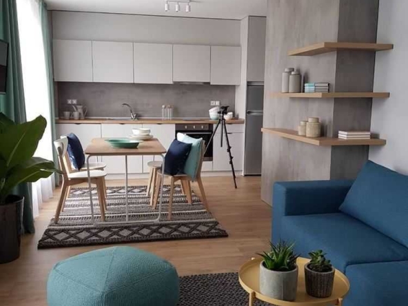 Дава се под наем Двустаен апартамент в София, Студентски град - 70 кв.м за 816.51 € - Снимка #1