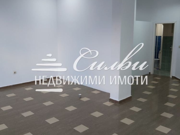 Офис в Шумен, Център - 49 кв.м за 786 €/кв.м - Снимка #1