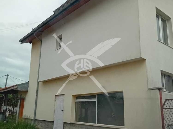 Къща в с. Мрамор, Област София-град - 410 кв.м за 903 €/кв.м - Снимка #1