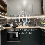 Тристаен апартамент в Варна, Център - 105 кв.м за 2186 €/кв.м - Снимка #1