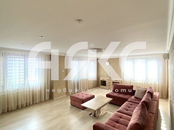 Дава се под наем Етаж от къща в София, Требич - 100 кв.м за 757.86 € - Снимка #1