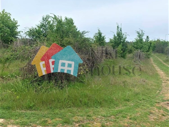 Парцел в Варна, м-т Прибой - 1050 кв.м за 27 €/кв.м - Снимка #1