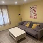 Дава се под наем Тристаен апартамент в София, Център - 90 кв.м за 746.64 € - Снимка #1
