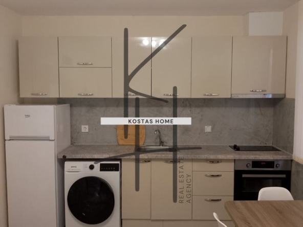 Дава се под наем Двустаен апартамент в Варна, Галата - 55 кв.м за 348.84 € - Снимка #1