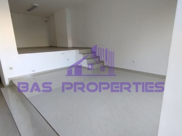 Дава се под наем Офис в София, Люлин 8 - 105 кв.м за 918 € - Снимка #1