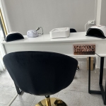 Дава се под наем  в София, Зона Б-5 -  кв.м за 199.41 € - Снимка #1