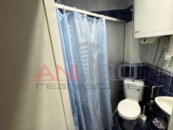 Тристаен апартамент в Варна, Колхозен пазар - 73 кв.м за 1397 €/кв.м - Снимка #1
