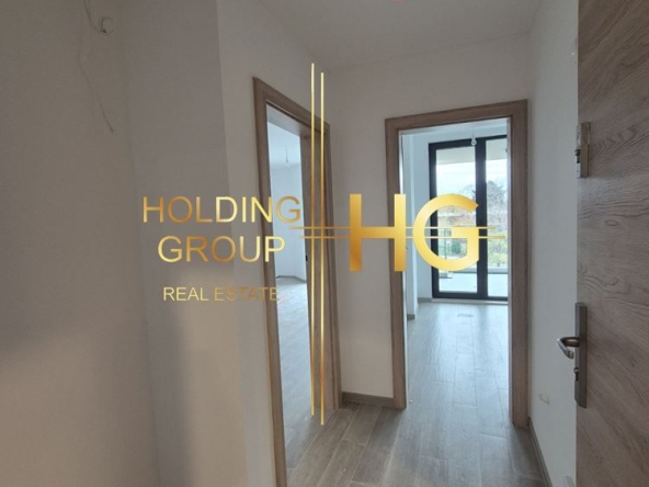 Двустаен апартамент в к.к. Св.Св. Константин и Елена - 74 кв.м за 1950 €/кв.м - Снимка #1