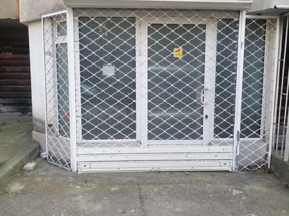 Заведение в Велико Търново, Бузлуджа - 45 кв.м за 453 €/кв.м - Снимка #1