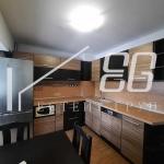 Дава се под наем Четиристаен апартамент в Варна, Младост 1 - 90 кв.м за 648.21 € - Снимка #1