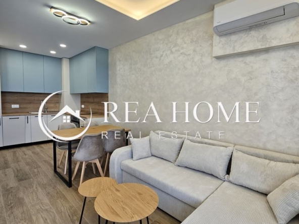Дава се под наем Тристаен апартамент в София, Изгрев - 97 кв.м за 1100 € - Снимка #1
