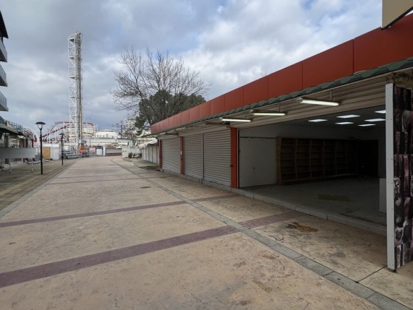 Дава се под наем Магазин в к.к. Слънчев бряг - 45 кв.м за 15300 € - Снимка #1