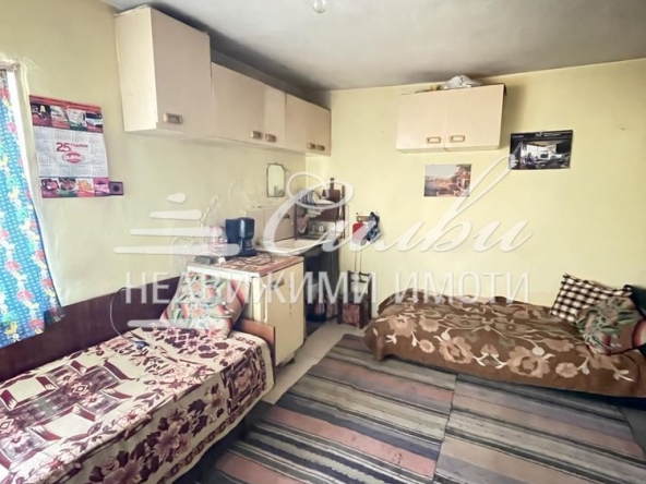 Къща в Шумен, м-т Под Манастира - 50 кв.м за 424 €/кв.м - Снимка #1