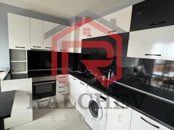 Дава се под наем Двустаен апартамент в Варна, Възраждане 3 - 50 кв.м за 418.71 € - Снимка #1