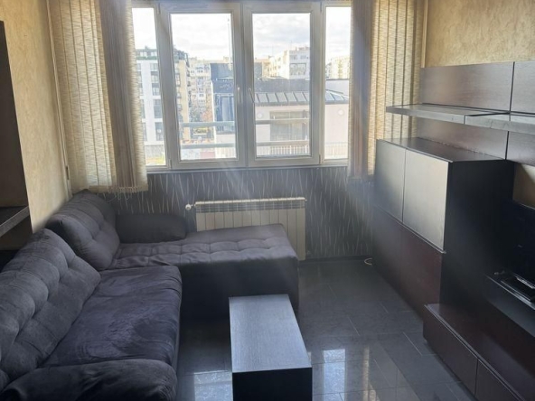 Дава се под наем Тристаен апартамент в София, Надежда 3 - 80 кв.м за 697.17 € - Снимка #1