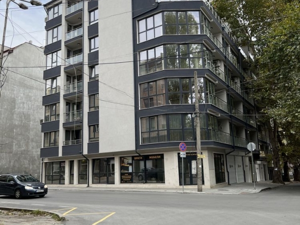 Дава се под наем Гараж / Паркомясто в Варна, Гръцка махала - 18 кв.м за 153 € - Снимка #1