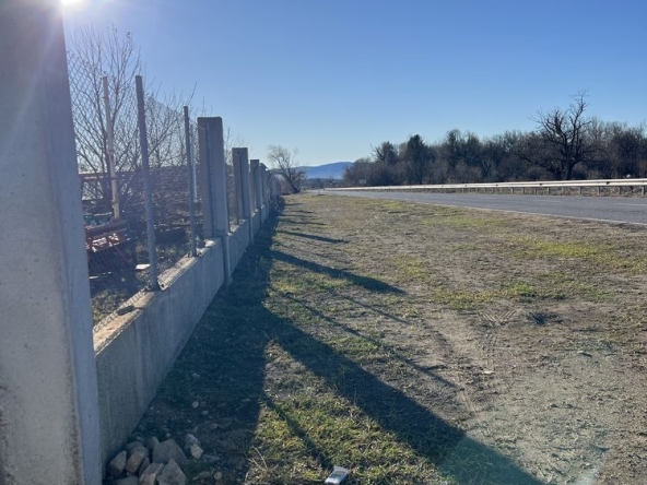 Парцел в Крън - 22 кв.м за 33150 €/кв.м - Снимка #1