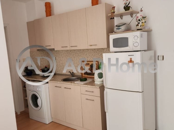 Двустаен апартамент в к.к. Слънчев бряг - 54 кв.м за 834 €/кв.м - Снимка #1