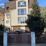 Четиристаен апартамент в Дупница - 195 кв.м за 382 €/кв.м - Снимка #1