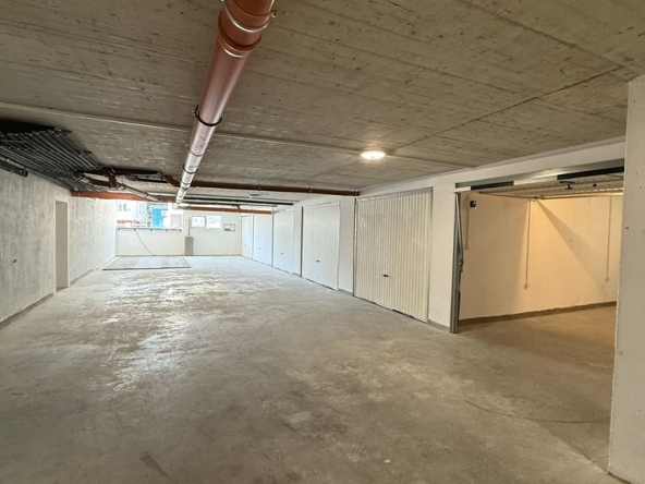 Дава се под наем Гараж / Паркомясто в Шумен, Херсон - 22 кв.м за 23938.89 € - Снимка #1