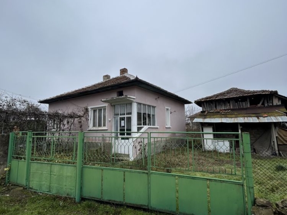 Къща в Грамада - 77 кв.м за 103 €/кв.м - Снимка #1