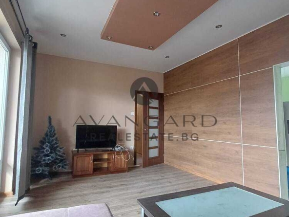 Тристаен апартамент в Пловдив, Христо Смирненски - 96 кв.м за 903 €/кв.м - Снимка #1