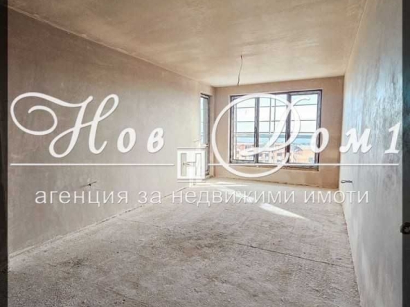 Двустаен апартамент в к.к. Св.Св. Константин и Елена - 62 кв.м за 1111 €/кв.м - Снимка #1