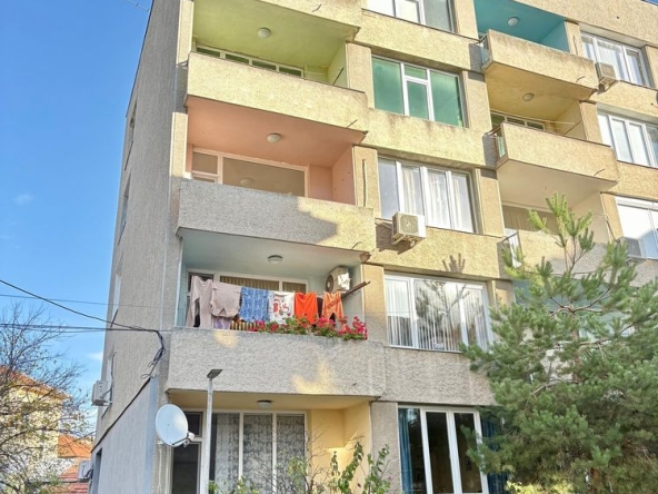 Многостаен апартамент в Търговище, Център - 110 кв.м за 510 €/кв.м - Снимка #1