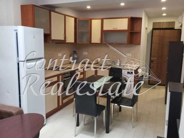 Дава се под наем Двустаен апартамент в Варна, Колхозен пазар - 70 кв.м за 398.82 € - Снимка #1