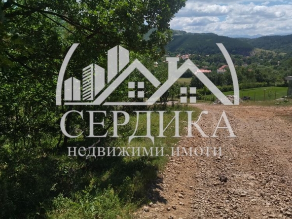 Парцел в с. Боснек, Област Перник - 2000 кв.м за 9 €/кв.м - Снимка #1