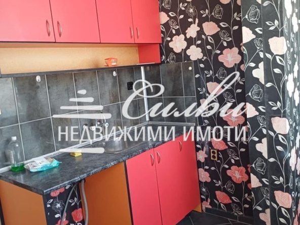 Двустаен апартамент в Търговище, Вароша - 65 кв.м за 651 €/кв.м - Снимка #1