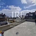 Тристаен апартамент в Варна, Окръжна болница - 218 кв.м за 843 €/кв.м - Снимка #1