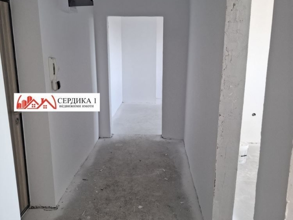 Тристаен апартамент в Благоевград, Идеален център - 87 кв.м за 745 €/кв.м - Снимка #1