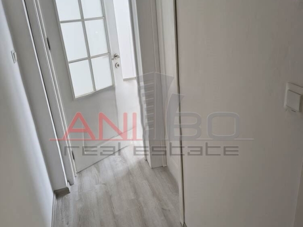 Едностаен апартамент в Варна, Колхозен пазар - 38 кв.м за 1141 €/кв.м - Снимка #1