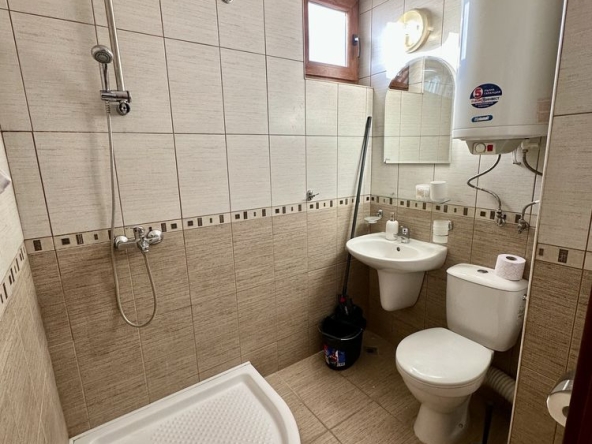 Дава се под наем Двустаен апартамент в Свети Влас - 50 кв.м за 62.73 € - Снимка #1