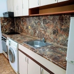 Дава се под наем Тристаен апартамент в Пловдив, Кършияка - 100 кв.м за 448.8 € - Снимка #1