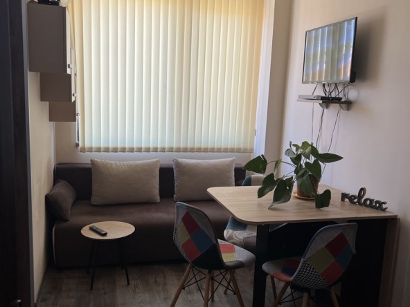 Дава се под наем Двустаен апартамент в Варна, Зимно кино Тракия - 50 кв.м за 508.47 € - Снимка #1